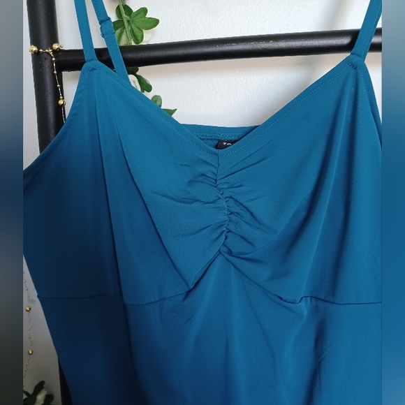 NWT Torrid Cami Bodysuit - Picture 3 of 8